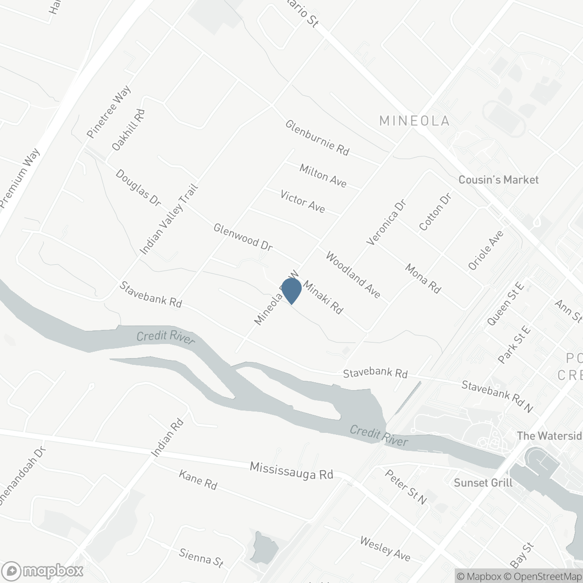 238 MINEOLA ROAD W, Mississauga, Ontario L5G 2X4
